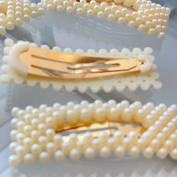 Pearla Architectural Large Hair Clips 4pcs - Picture 3 of 9